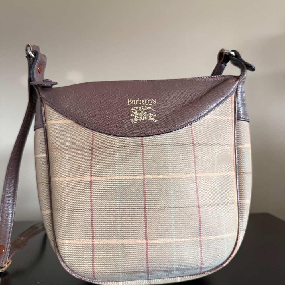 Burberrys Crossbody Saddle Bag Vintage Check Classic Brown‎ Plaid Authentic COA